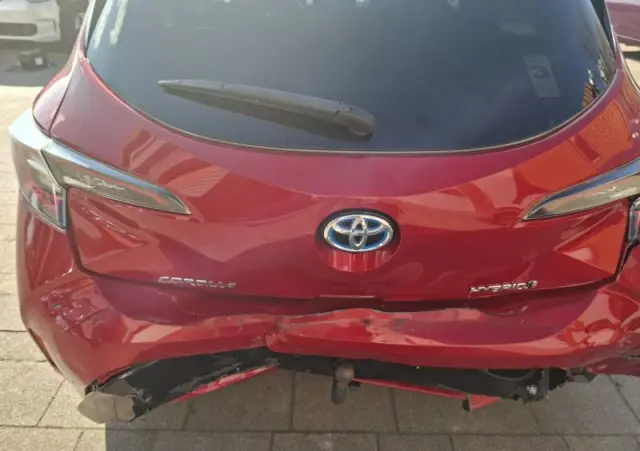 TOYOTA Corolla 1.8 Business Edition