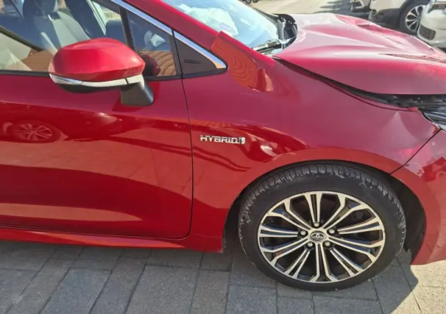 TOYOTA Corolla 1.8 Business Edition