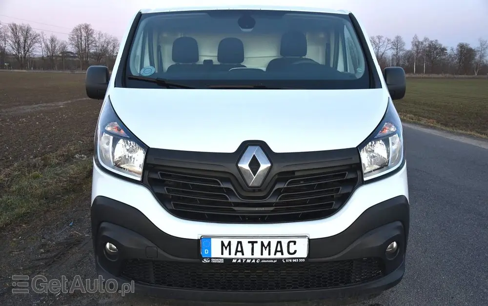 RENAULT TRAFIC L2H1 NAVIGACJA HAK 
