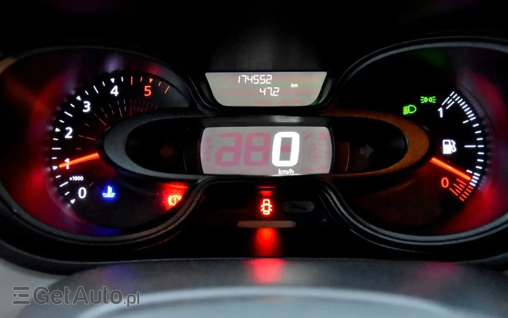 RENAULT TRAFIC L2H1 NAVIGACJA HAK 