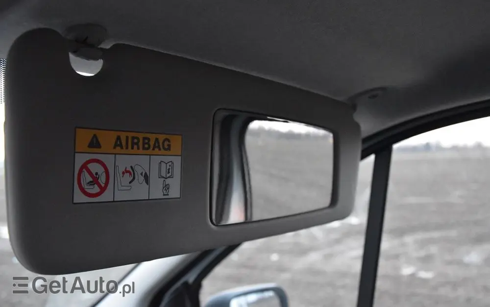 RENAULT TRAFIC L2H1 NAVIGACJA HAK 