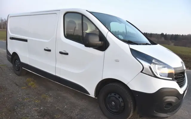 RENAULT TRAFIC L2H1 NAVIGACJA HAK 