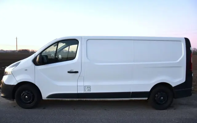 RENAULT TRAFIC L2H1 NAVIGACJA HAK 