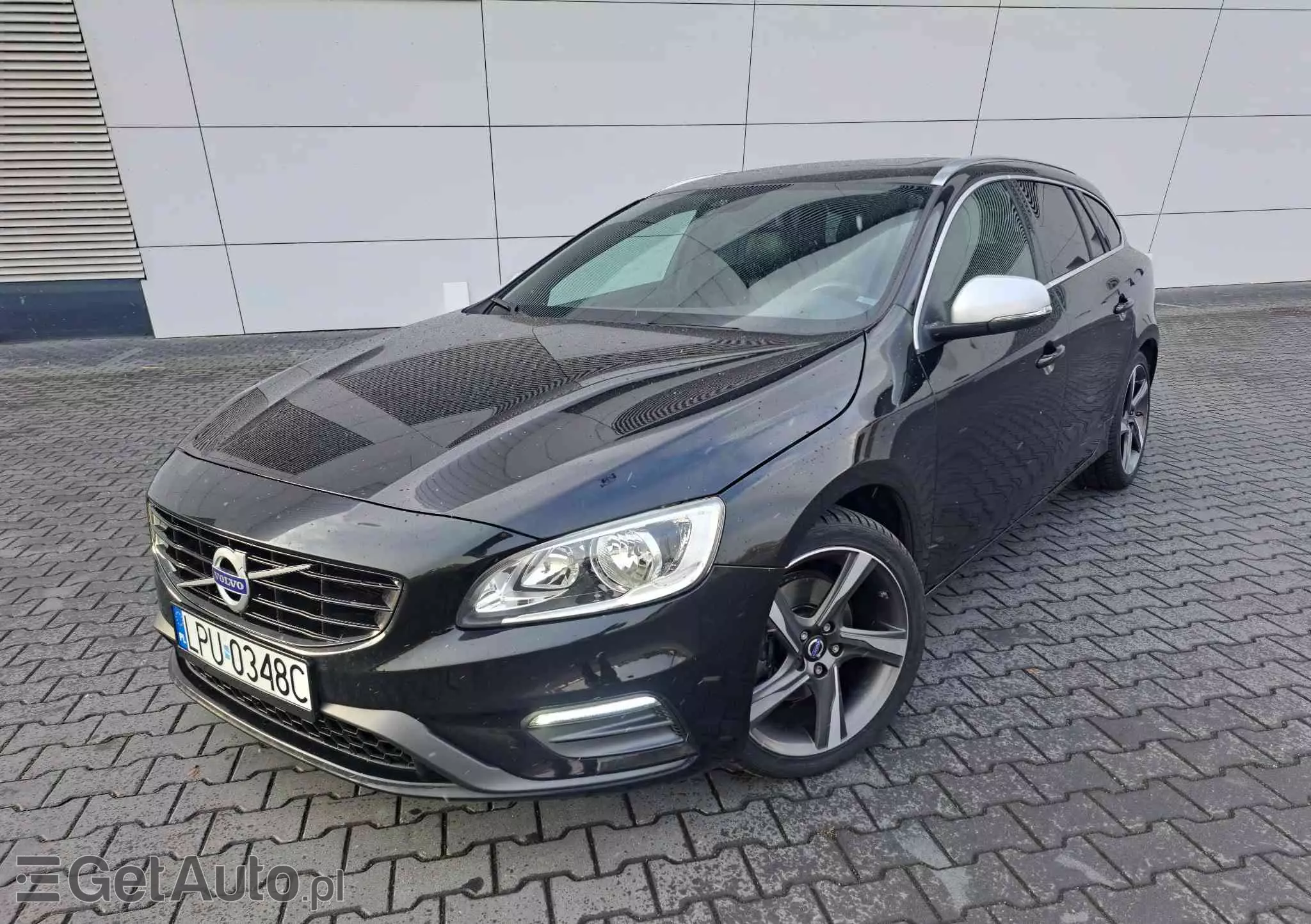 VOLVO V60 D2 Drive-E R-Design Kinetic
