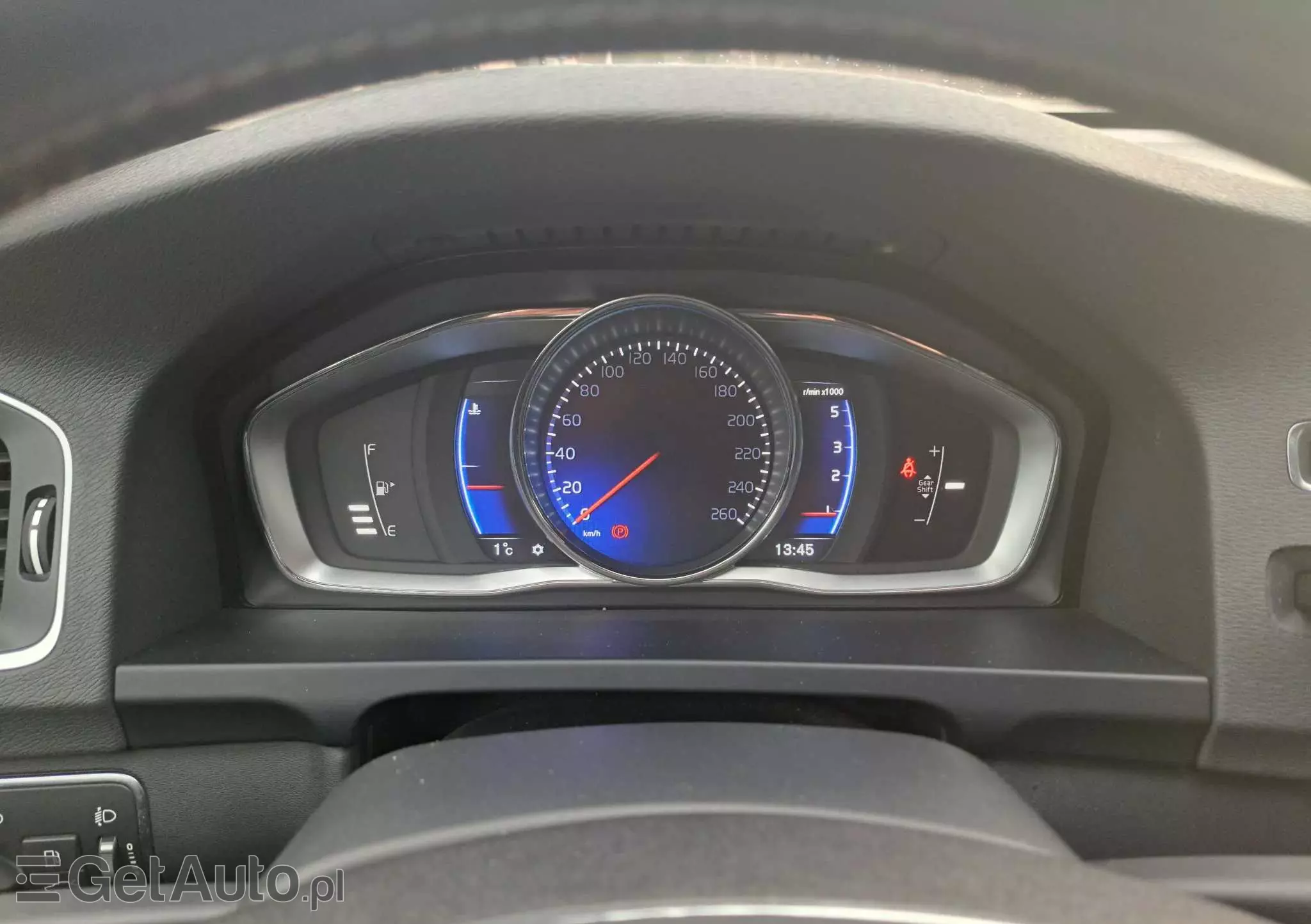 VOLVO V60 D2 Drive-E R-Design Kinetic