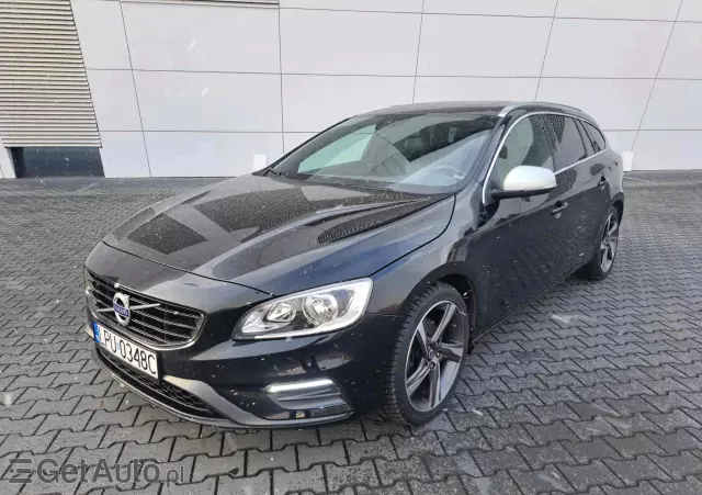 VOLVO V60 D2 Drive-E R-Design Kinetic