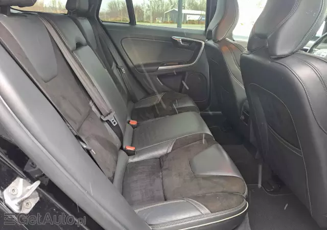 VOLVO V60 D2 Drive-E R-Design Kinetic