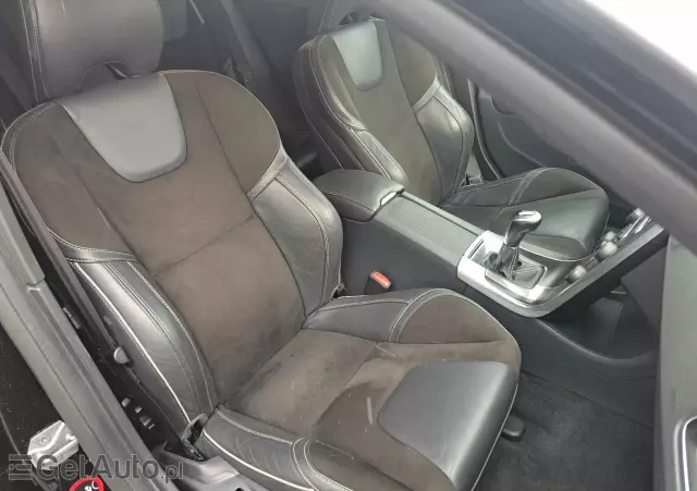 VOLVO V60 D2 Drive-E R-Design Kinetic