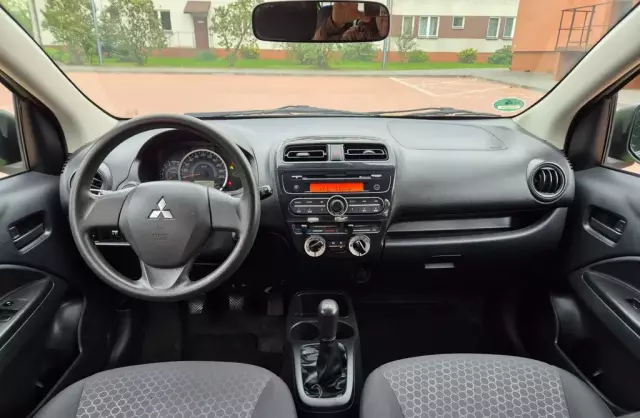 MITSUBISHI Space Star 