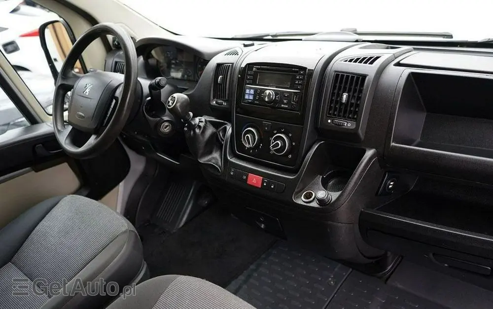 PEUGEOT Boxer 
