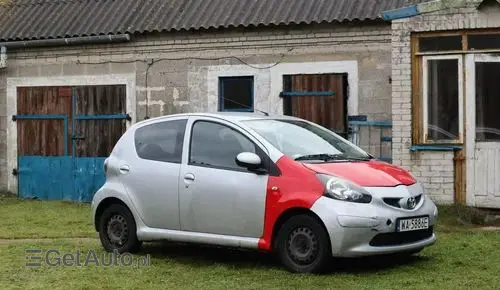TOYOTA Aygo 