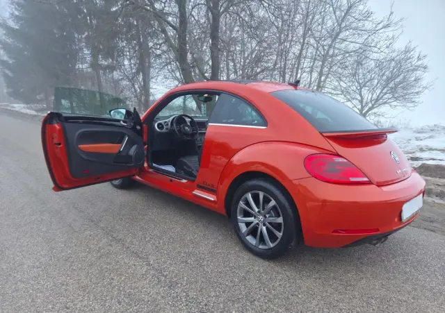 VOLKSWAGEN Beetle 1.4 TSI BMT Sport DSG