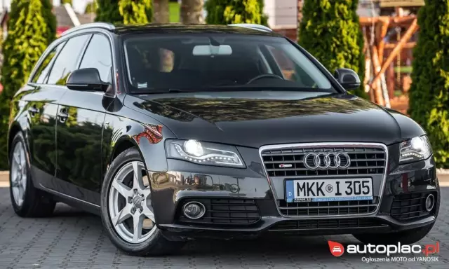 AUDI A4 