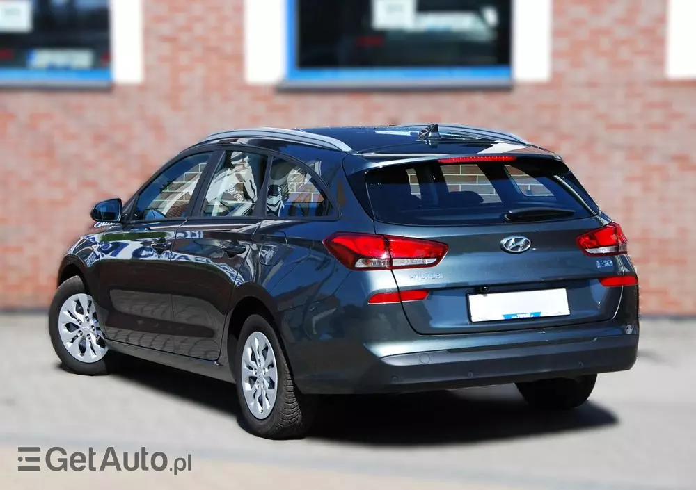 HYUNDAI I30 1.5 DPI Smart