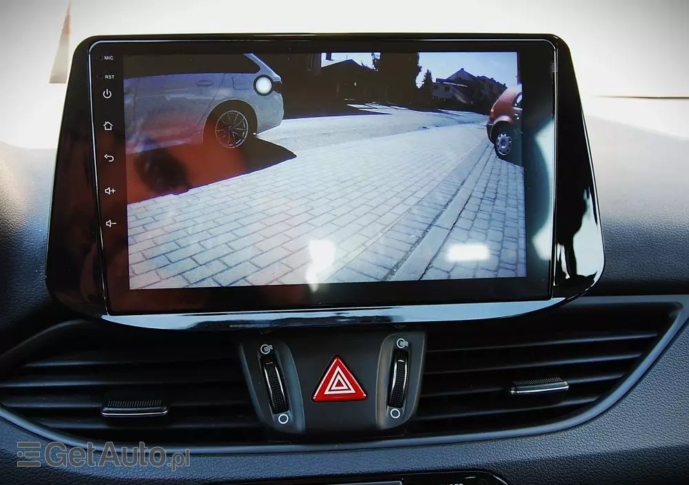 HYUNDAI I30 1.5 DPI Smart