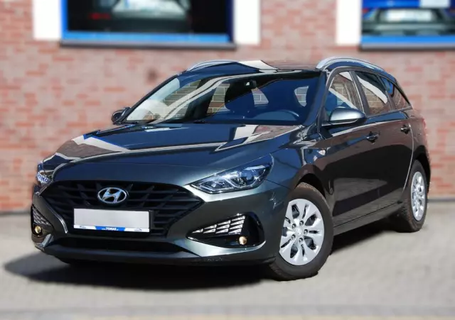 HYUNDAI I30 1.5 DPI Smart