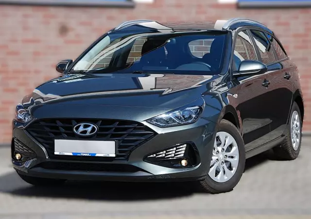 HYUNDAI I30 1.5 DPI Smart