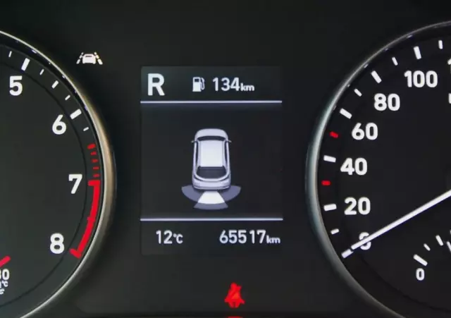 HYUNDAI I30 1.5 DPI Smart