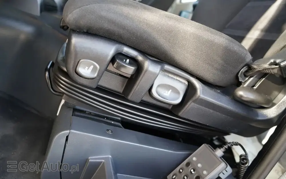 IVECO STRALIS 460 / 6X2 / SKRZYNIOWY 8,1 m + HDS FASSI. F185 MAX UDŹWIG 5 500 KG / STEROWANIE RADIOWE / ROTATOR / 