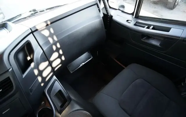 IVECO STRALIS 460 / 6X2 / SKRZYNIOWY 8,1 m + HDS FASSI. F185 MAX UDŹWIG 5 500 KG / STEROWANIE RADIOWE / ROTATOR / 