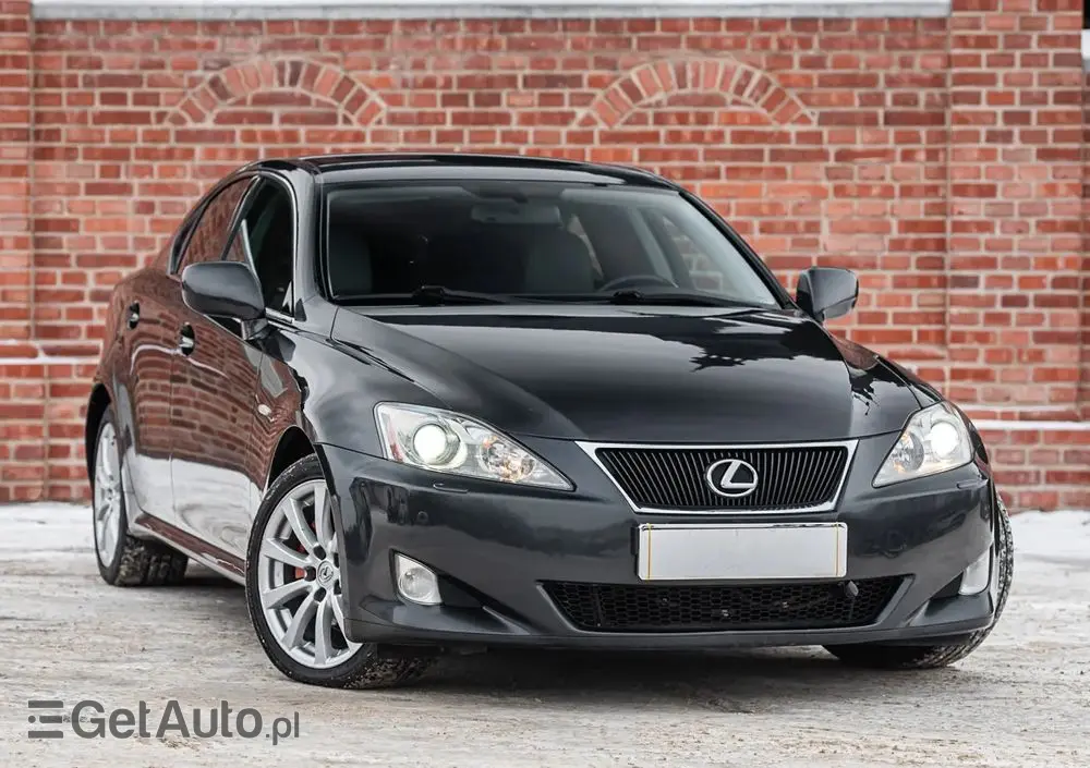 LEXUS IS 250 Sport Line