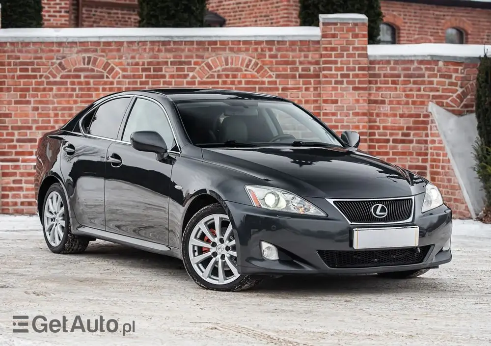 LEXUS IS 250 Sport Line