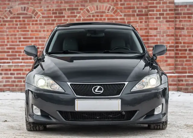 LEXUS IS 250 Sport Line