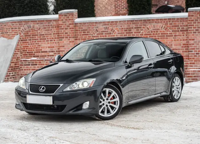 LEXUS IS 250 Sport Line
