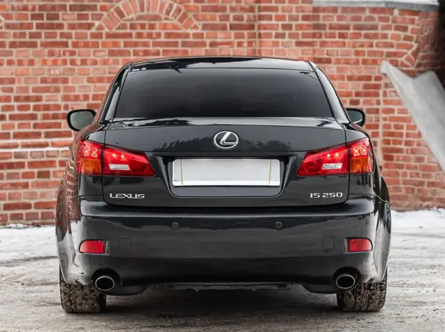 LEXUS IS 250 Sport Line