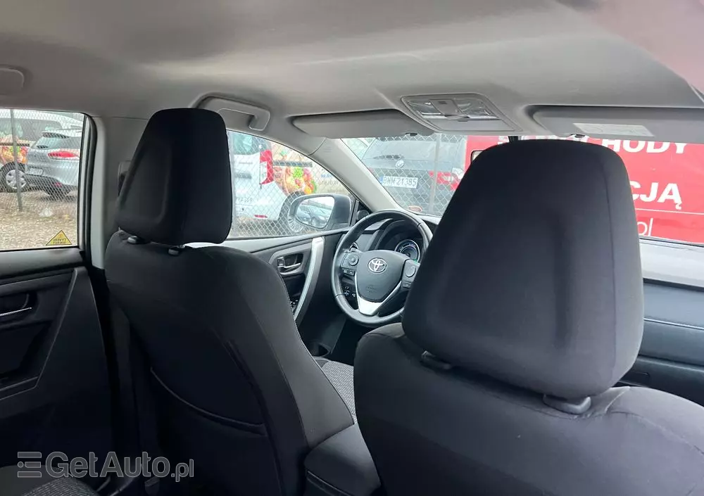 TOYOTA Auris 1.8 VVT-i Hybrid Automatik Touring Sports Cool