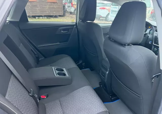 TOYOTA Auris 1.8 VVT-i Hybrid Automatik Touring Sports Cool