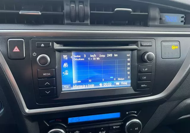 TOYOTA Auris 1.8 VVT-i Hybrid Automatik Touring Sports Cool