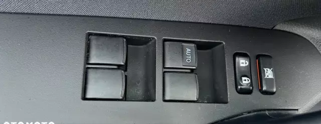 TOYOTA Auris 1.8 VVT-i Hybrid Automatik Touring Sports Cool