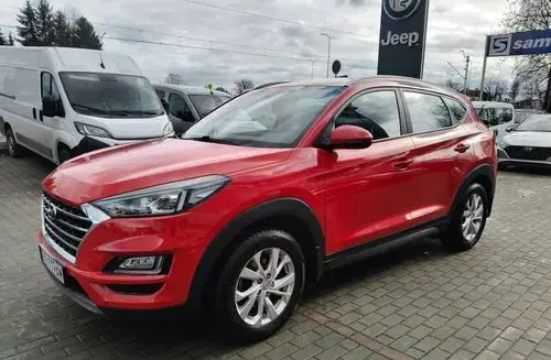 HYUNDAI Tucson 