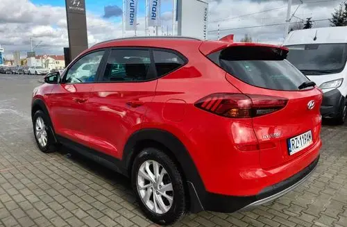 HYUNDAI Tucson 