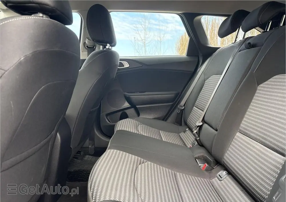 KIA Ceed 1.5 T-GDI M