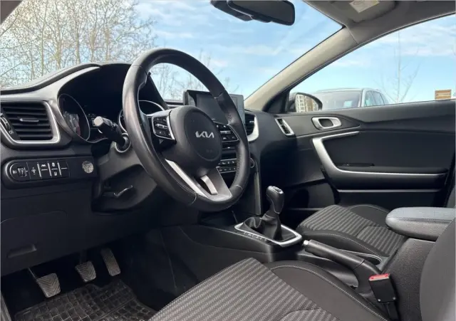 KIA Ceed 1.5 T-GDI M