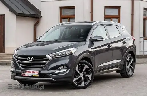 HYUNDAI Tucson 