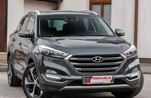 HYUNDAI Tucson 