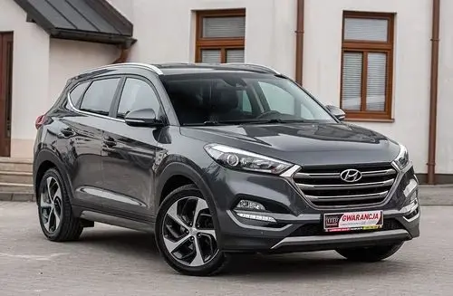 HYUNDAI Tucson 