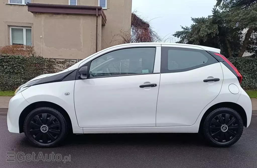 TOYOTA Aygo 