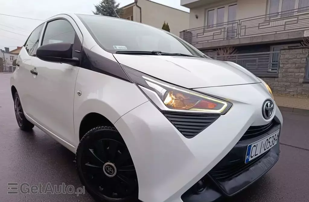 TOYOTA Aygo 