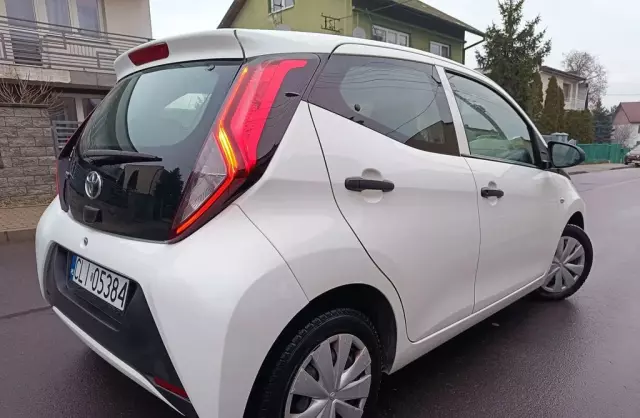 TOYOTA Aygo 