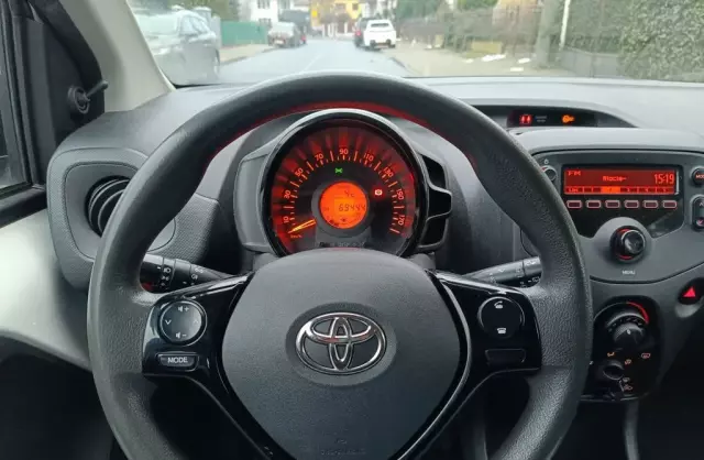 TOYOTA Aygo 