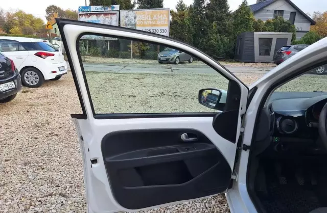 VOLKSWAGEN Up! 1.0 (60 KM)