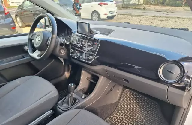 VOLKSWAGEN Up! 1.0 (60 KM)