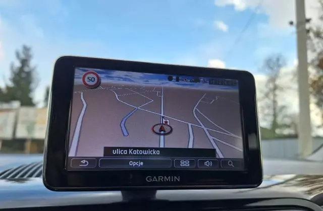 VOLKSWAGEN Up! 1.0 (60 KM)