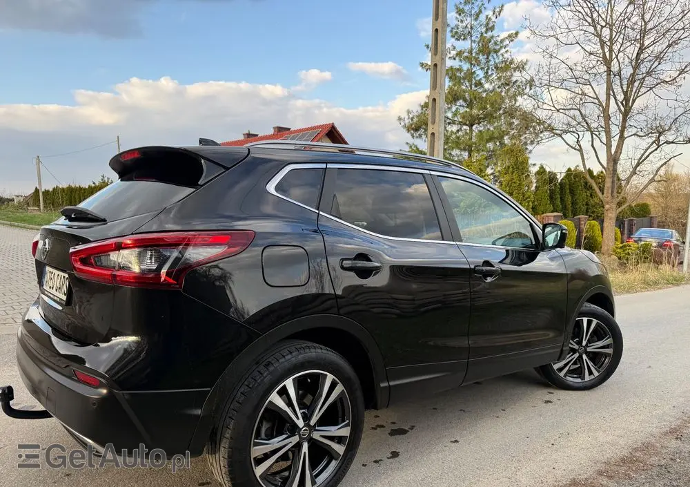 NISSAN Qashqai 1.6 Tekna