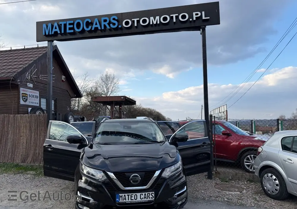 NISSAN Qashqai 1.6 Tekna