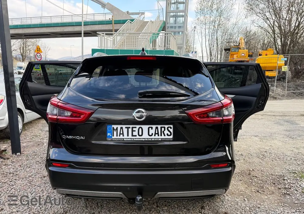 NISSAN Qashqai 1.6 Tekna